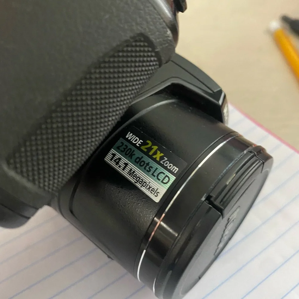 Nilson coolpix L310 camera